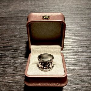 Hammered two tone Ring with CZ stones